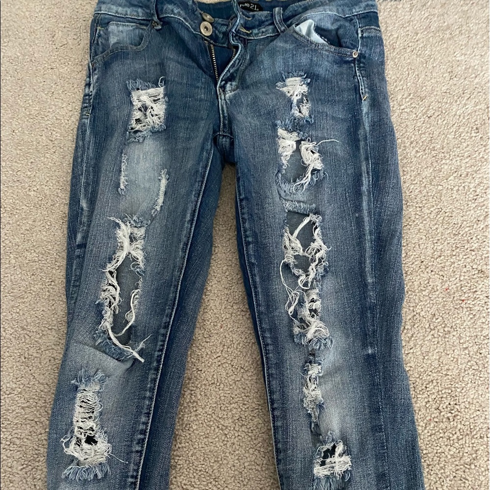 Rue21 Extremely Ripped Jeans Size 11/12